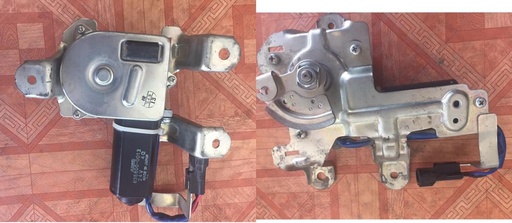 [835600-0012] MOTOR DEL LIMPIAPARABRISAS HINO 500/700